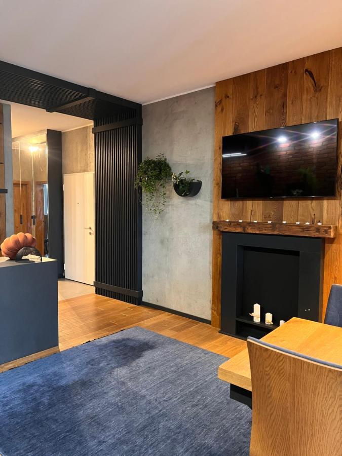 华沙Lake Park Apartament With Free Parking Airport Netflix公寓 外观 照片