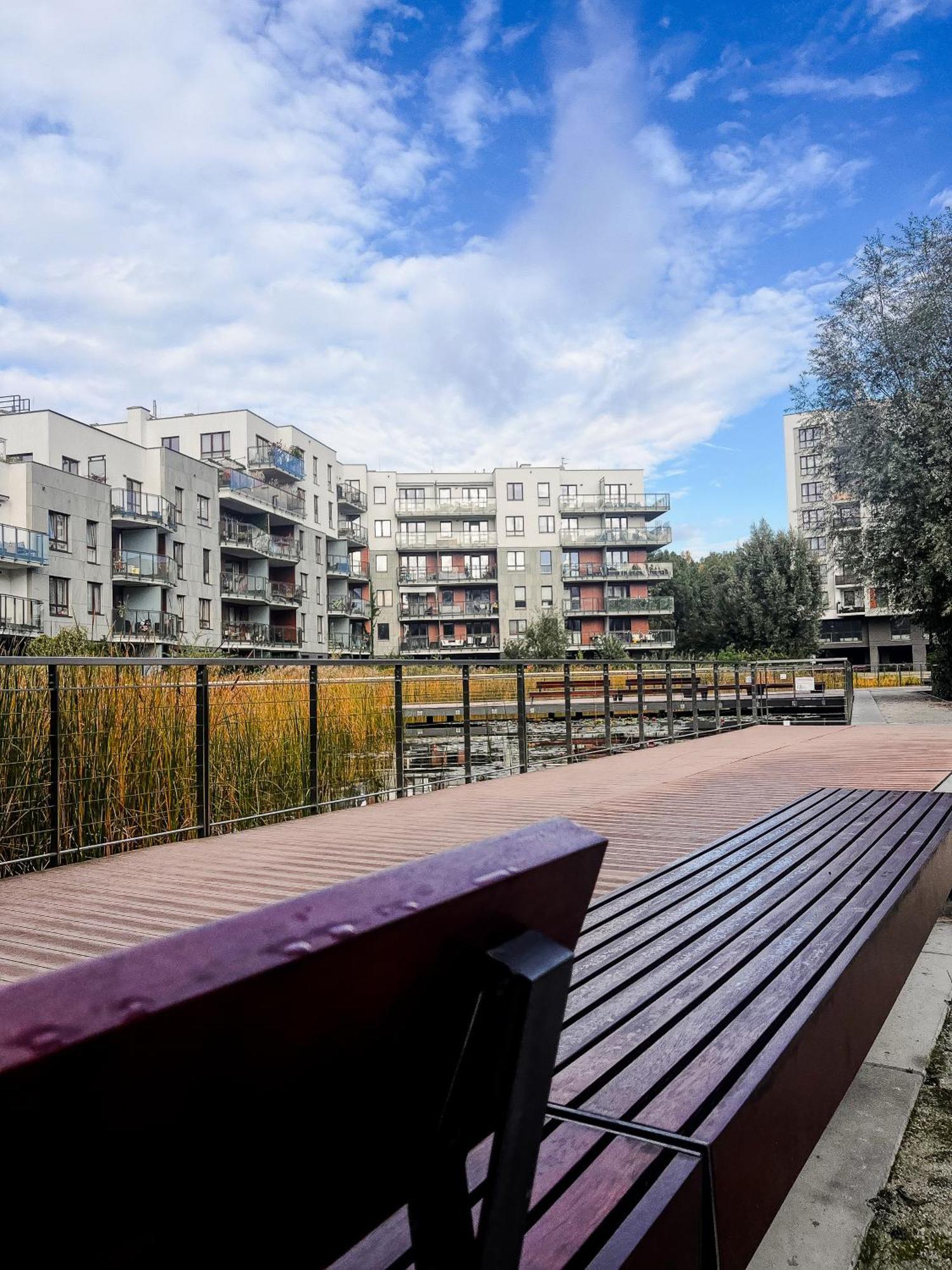 华沙Lake Park Apartament With Free Parking Airport Netflix公寓 外观 照片